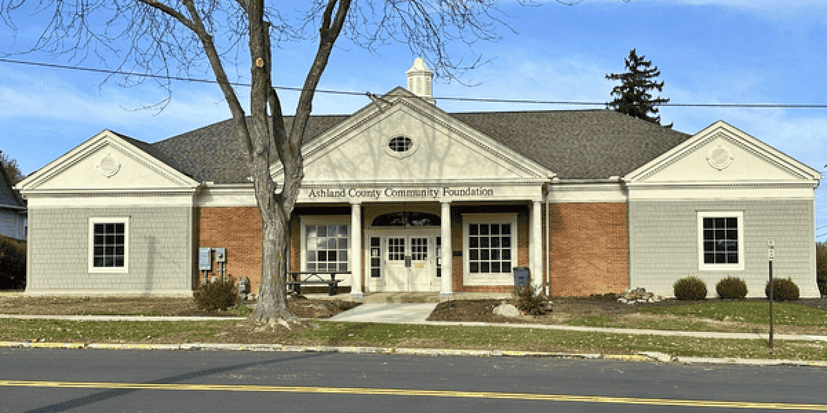 The exterior of the Ashland County Community Foundation with the Cutty Wing addition. The west side of the building is a mirror image of the east side of the building.