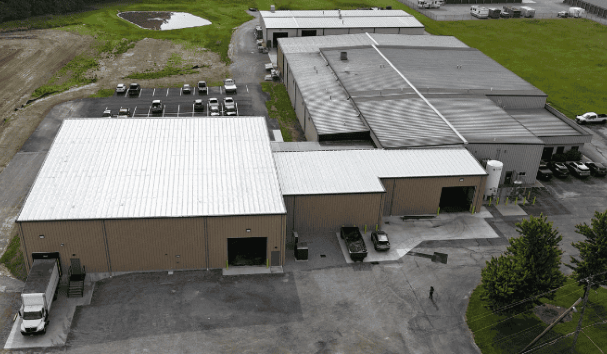 The Harris Welding Expansion consisted of multiple metal buildings to expand manufacturing and storage capacities. Harris Welding is located in Ashland, Ohio.