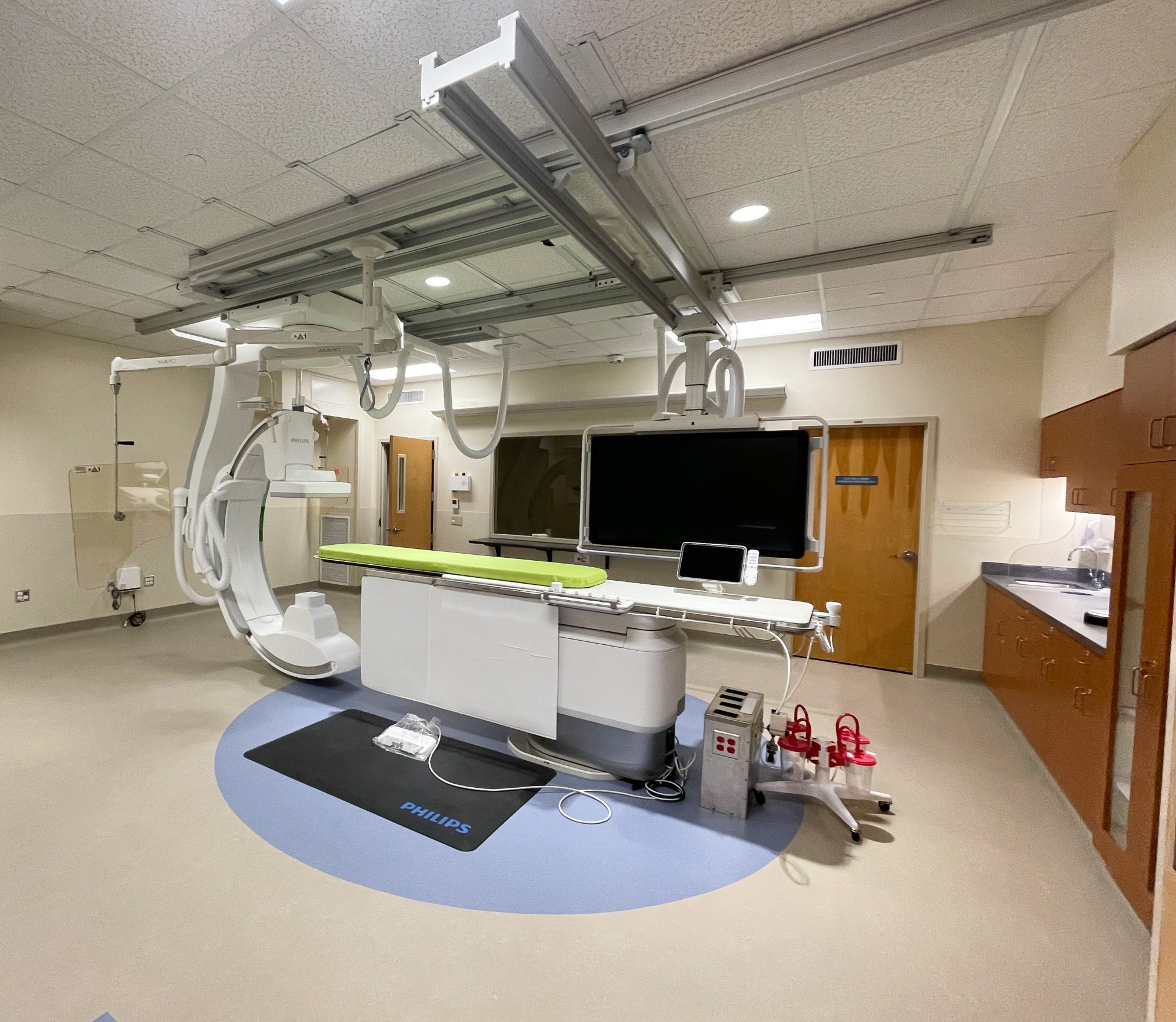 University Hospital Heart Catheterization Laboratory Simonson