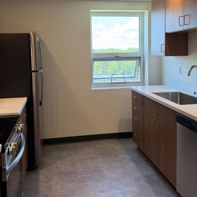 A kitchenette is available to Amstutz Hall senior students, featuring a sink, stove, and refrigerator.